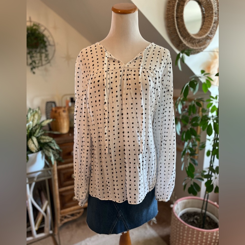 Nine West top